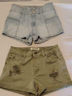 Bundle: Wax Jean Distressed Olive Shorts (M)No Boundaries High Rise Light Wash 9